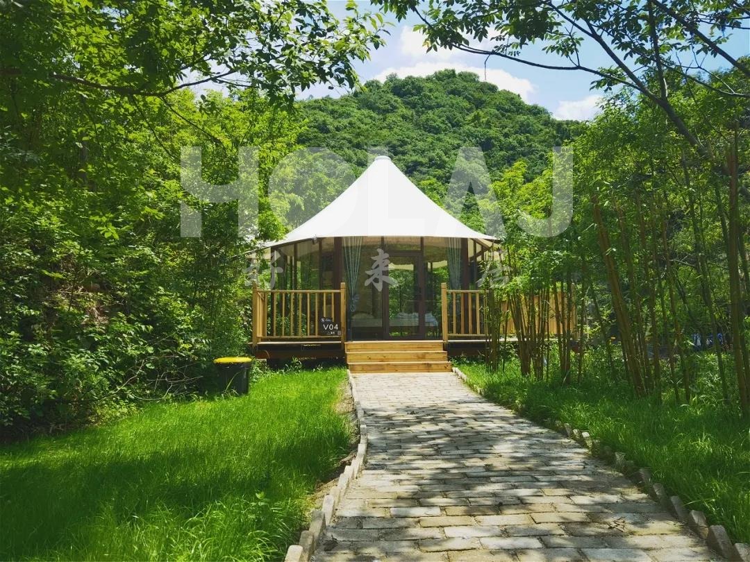 建設(shè)帳篷酒店為什么要找專業(yè)的帳篷廠家?